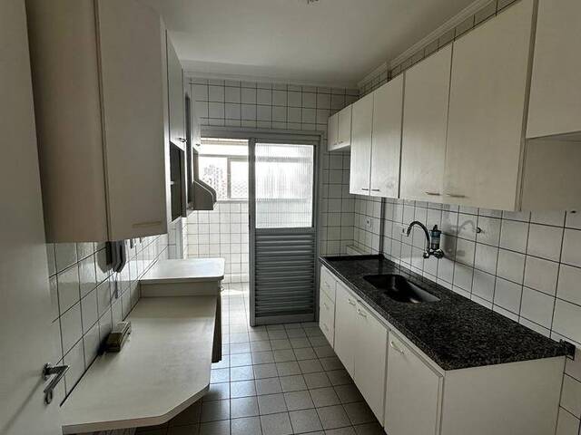 Locação em Vila Antonina - São Paulo