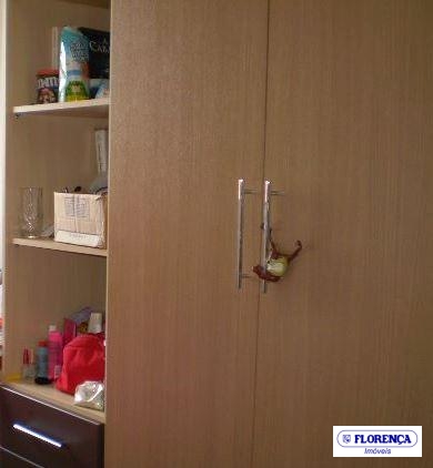 Casa em condomínio fechado 05 minutos do Shopping Anália