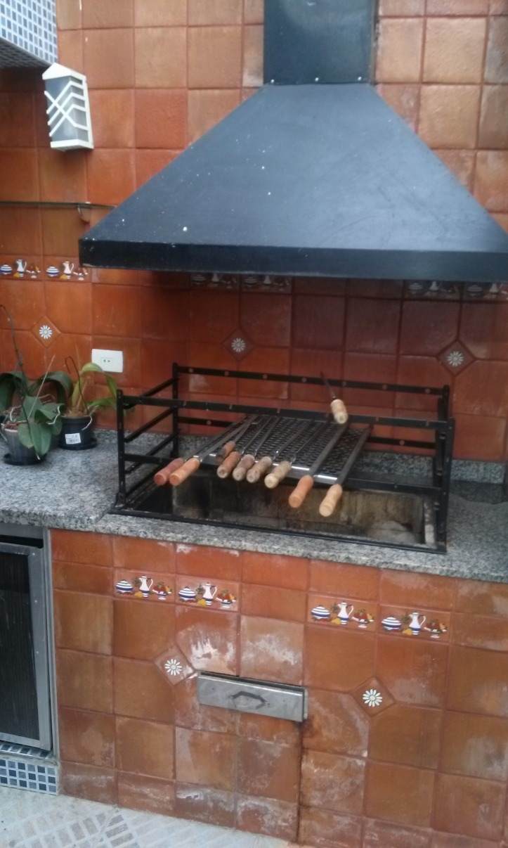 Cobertura com piscina e churrasqueira