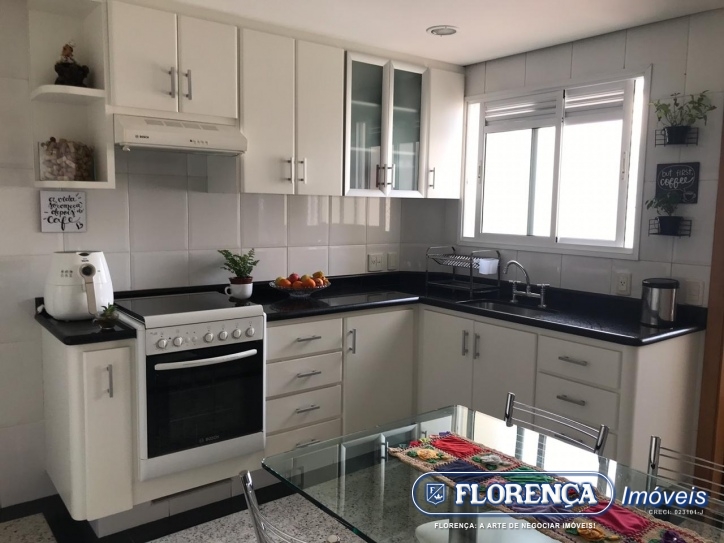 APTO ÁGUA RASA COM 140MTS²